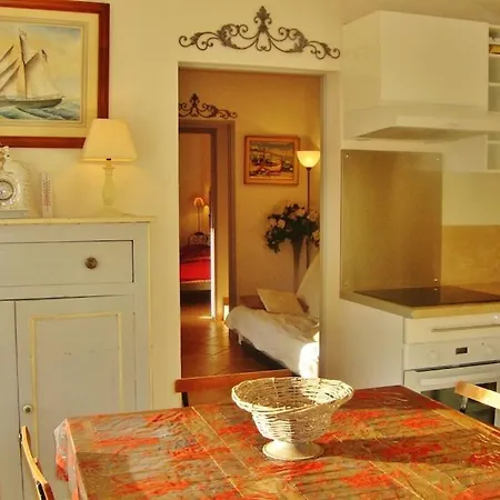 Bandol-maison La Bienvenue 9mn A Pied Mer-calanque Port D'alon-grand Jardin+fibre Wifi Сasa de vacaciones